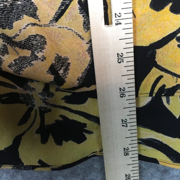 Who What Wear Top XXL Sleeveless Tank Black Yellow Floral Career Back Button - Picture 9 of 12